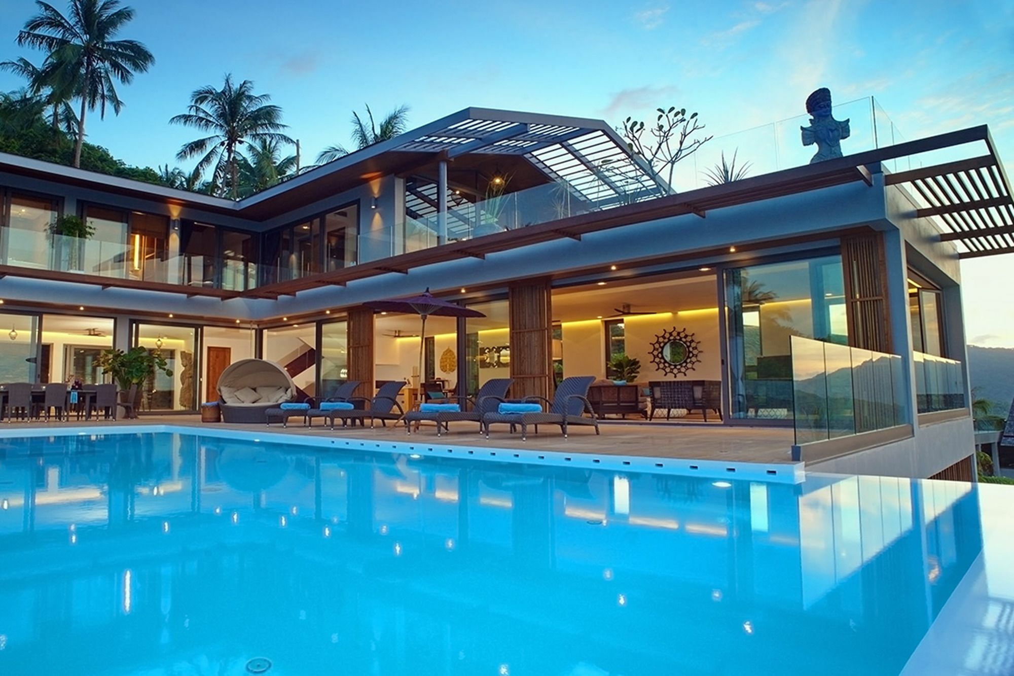 Luxury Crystal Blue *